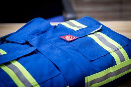 A Guide to Flame Resistant PPE: Definition, Examples and Industries